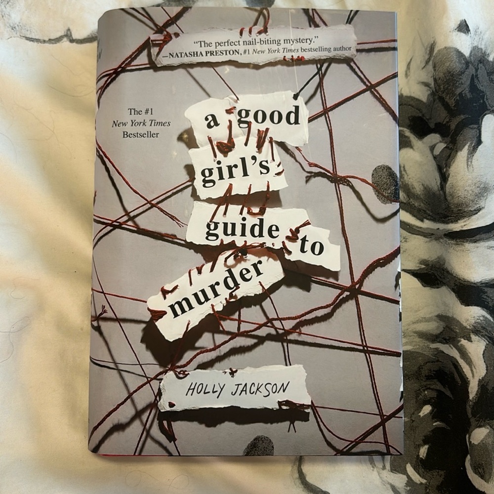 Hardcover A Good Girl’s Guide to Murder novel by Holly Jackson
